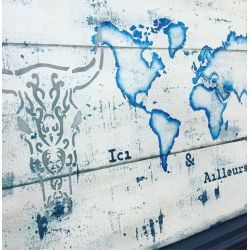 L'Atelier Gris Céleste - Pochoir ici & ailleurs et Banteng